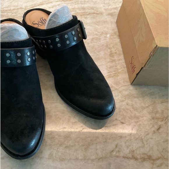 Sofft Adena Western Inspired Clog Black Suede NWT - Picture 3 of 8
